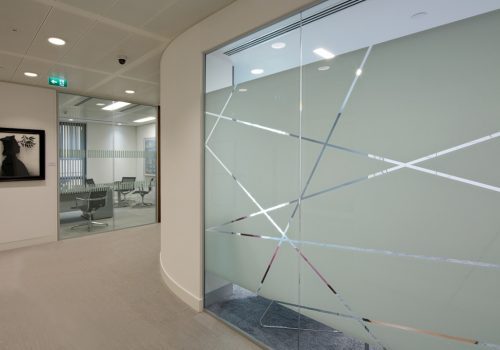 frameless-glass-partitions-lithuania-5-p4lecohoh63ic5g7tasg1sts23i2tpy11bdyvj5zn0